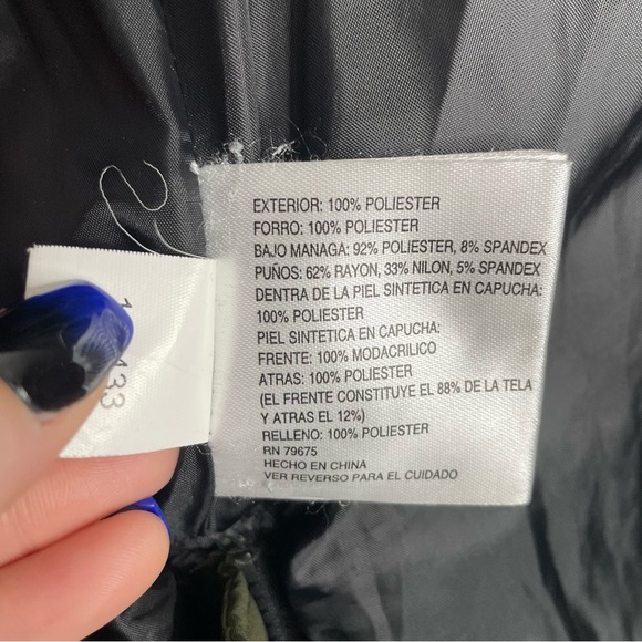 Michael Kors navy blue puffer jacket size Medium - Picture 12 of 14